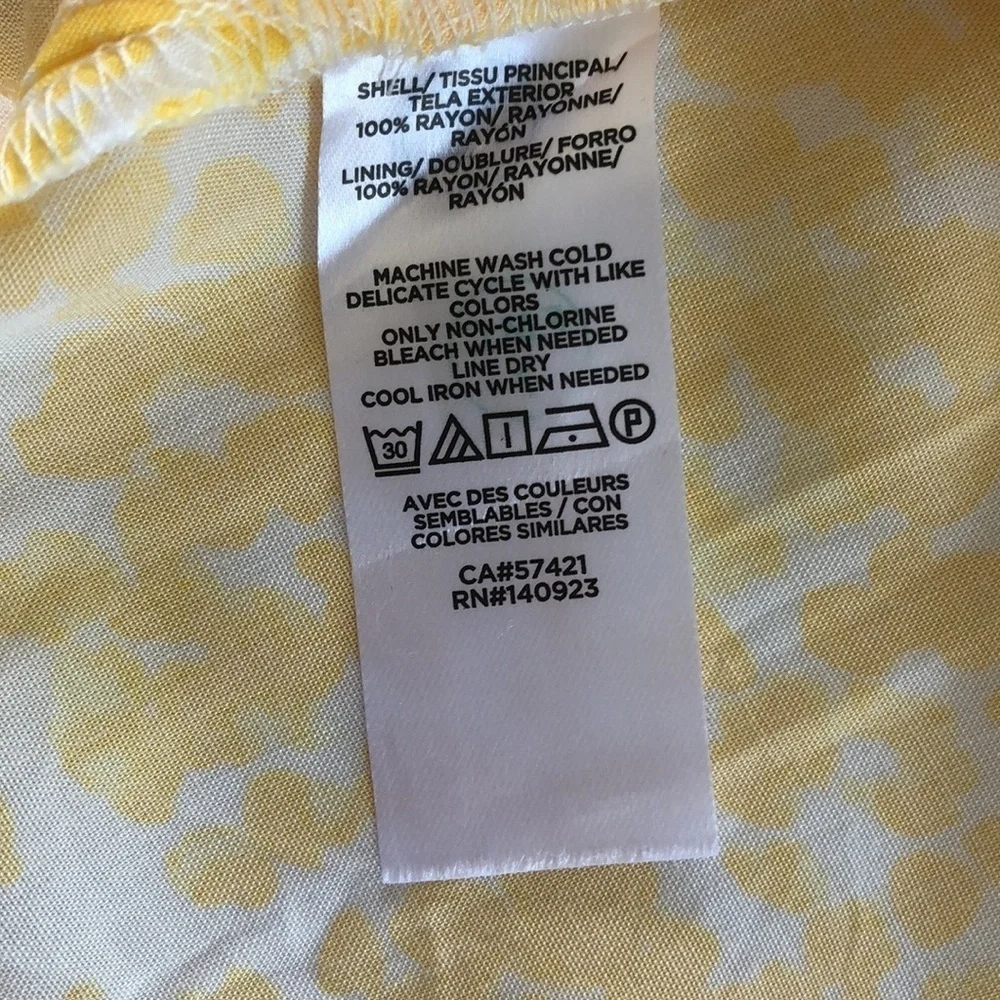 Ann Taylor Factory Petite 12P 100% Rayon Yellow Watercolour Halter Dress - Picture 12 of 13